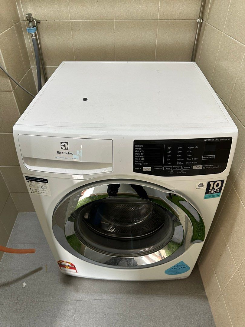 ELECTROLUX FRONT LOAD WASHER EWF9024D3WB, TV & Home Appliances, Washing