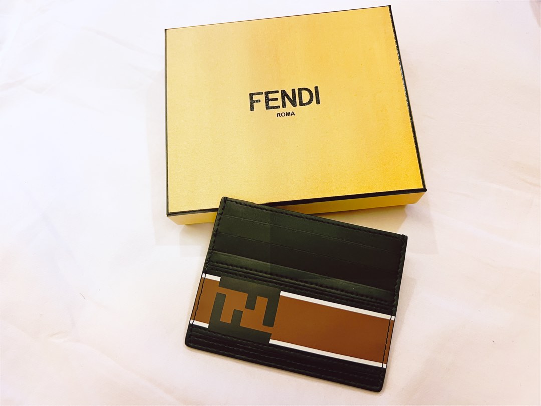 Fendi Roma Card Holder Black Leather, Men's Fashion, Watches ...