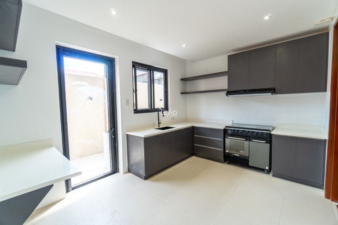 For Sale Capitol Hills Brand New House inside Ayala Heights Matandang