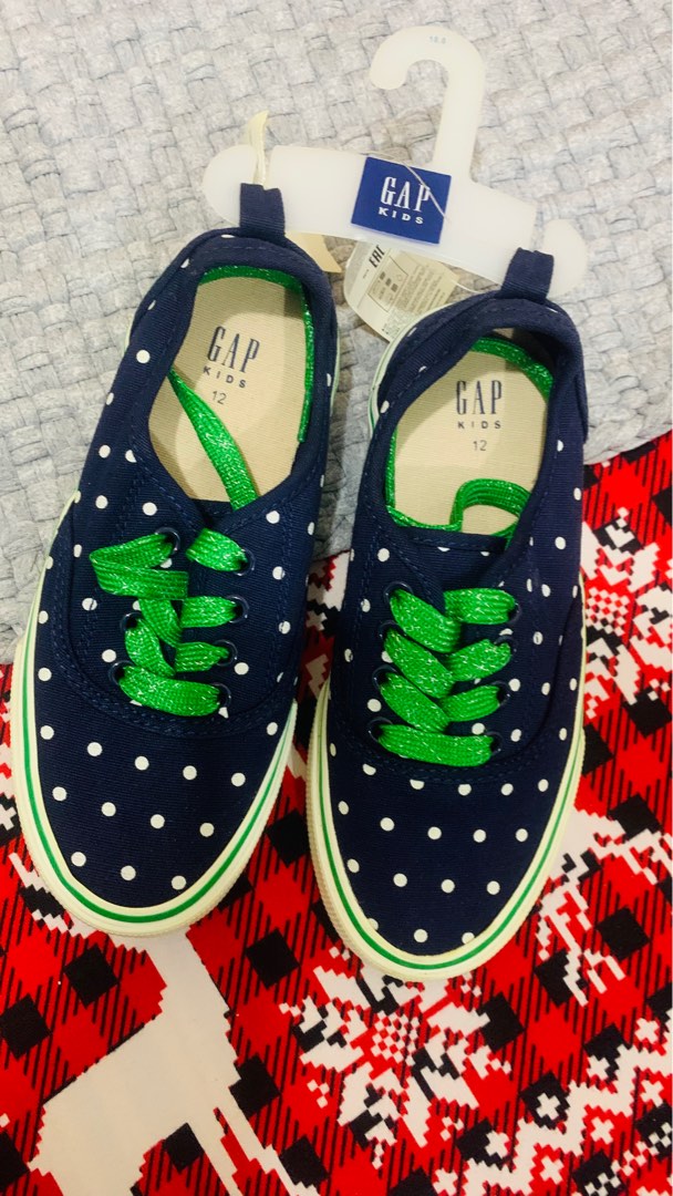 Gap kids sneakers outlet