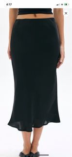 glassons silk skirt ( size 8 )