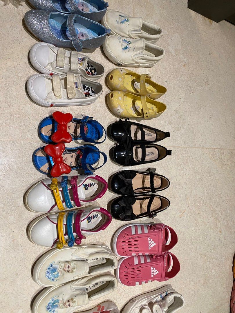 Girls shoe size 3 top