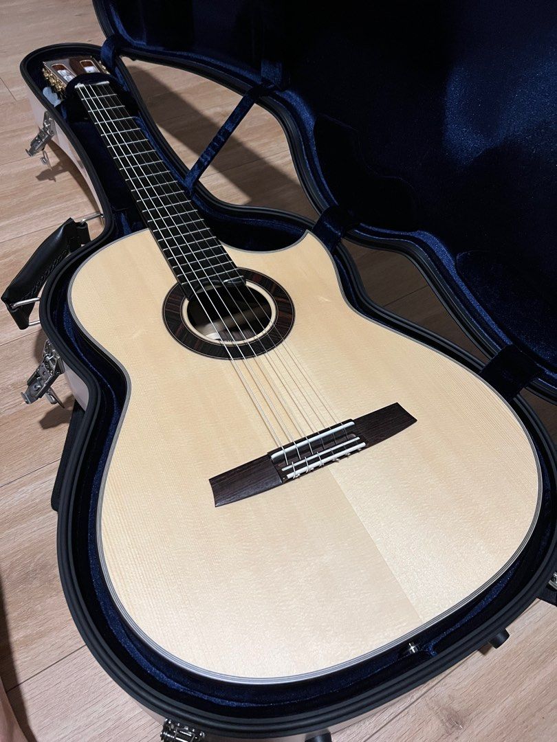 Hanika CutPro PF+ Pickup Classical Guitar, Hobbies & Toys, Music