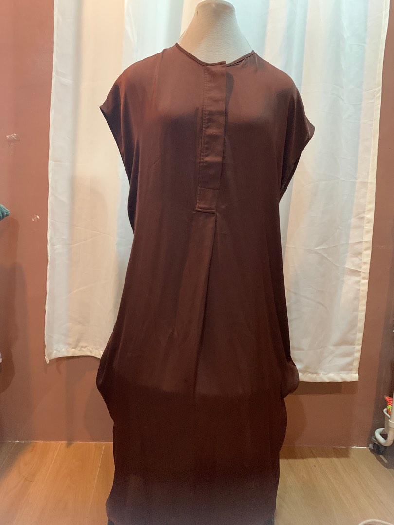 H&M Silk Dress, Women's Fashion, Dresses & Sets, Evening dresses & gowns on Carousell