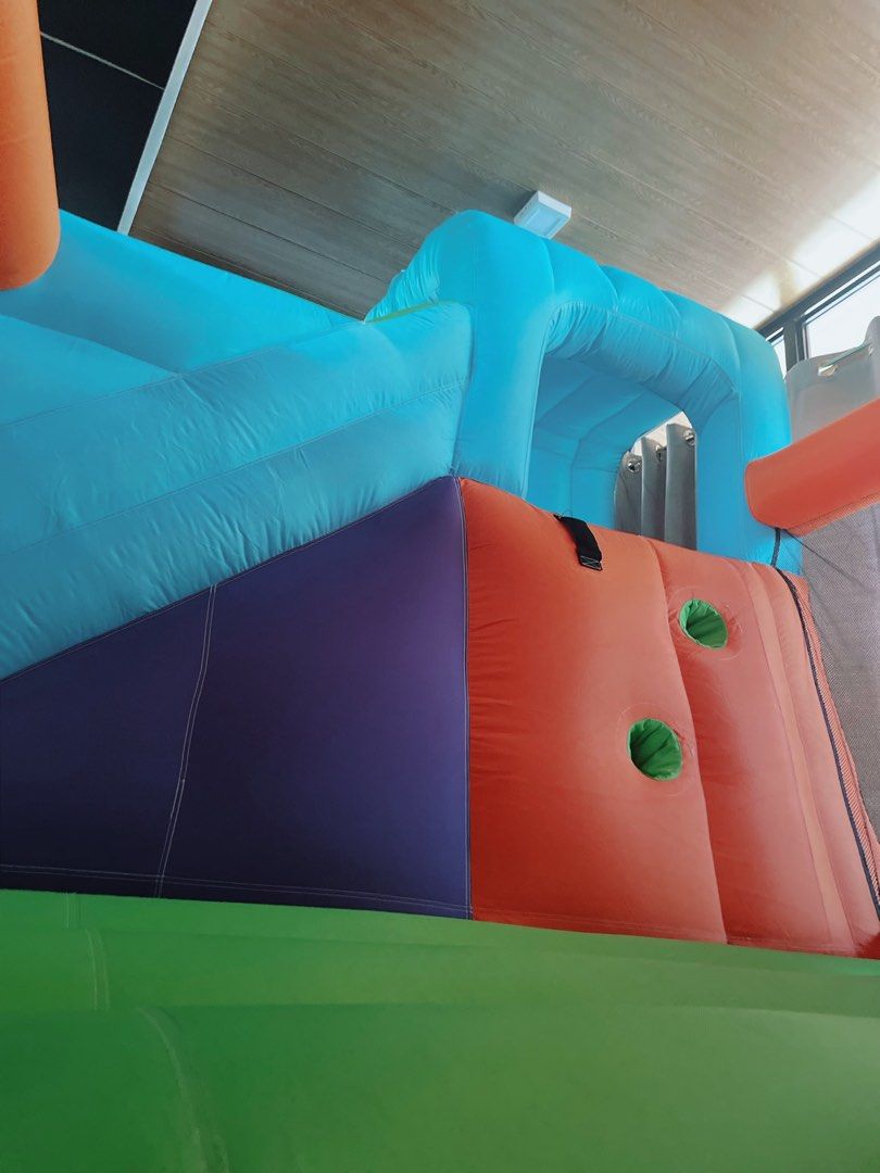 Inflatable Castle (Category: Infant Playtime) located in Davao. Submitted by Niv04 (Listing ID 1205682787, Image 3). Description: Original Price=21,700 Selling for 15,000only ‼️ Inflatable Castle Used twice only Comes Complete.