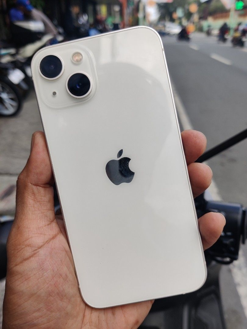 Iphone 13 128gb white factory unlocked, Mobile Phones & Gadgets, Mobile
