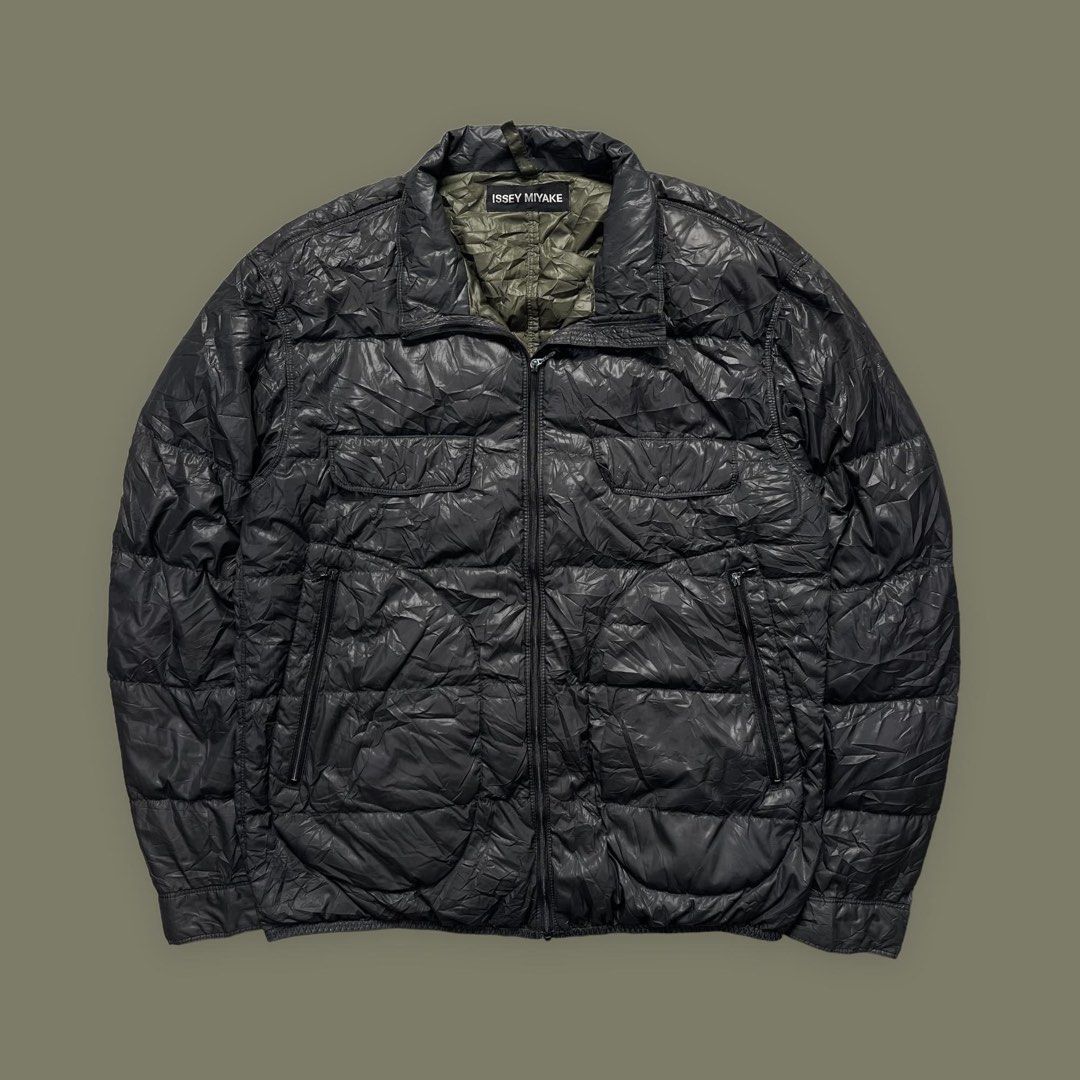 Issey miyake down jacket deals