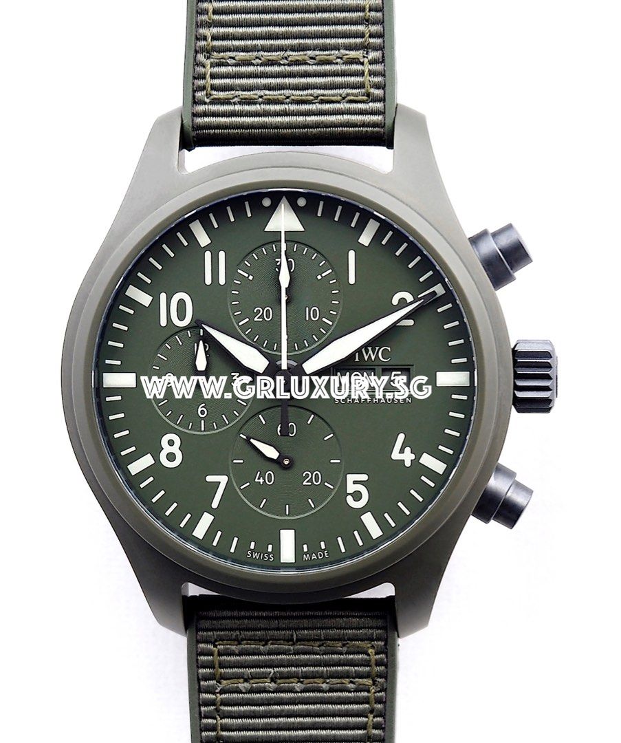 IWC Pilot's Watch Timezoner TOP GUN Woodland | HANDS ON