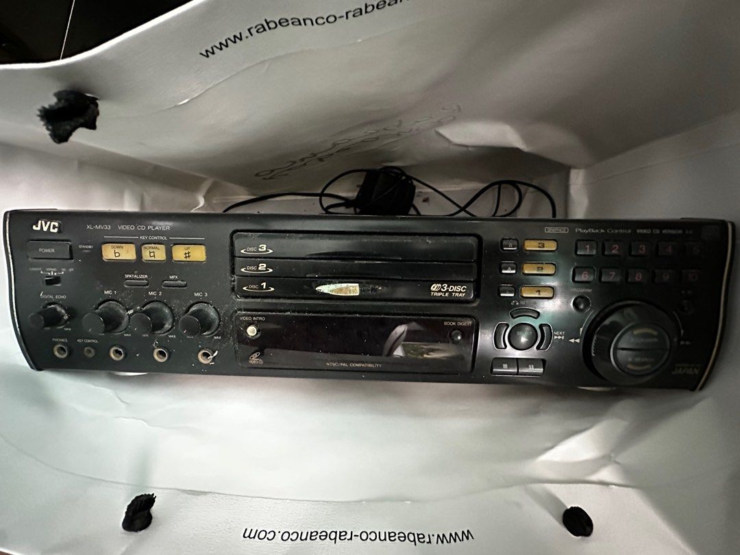JVC XL-MV33 Triple Tray Karaoke CD Player with 3 Mic Inputs