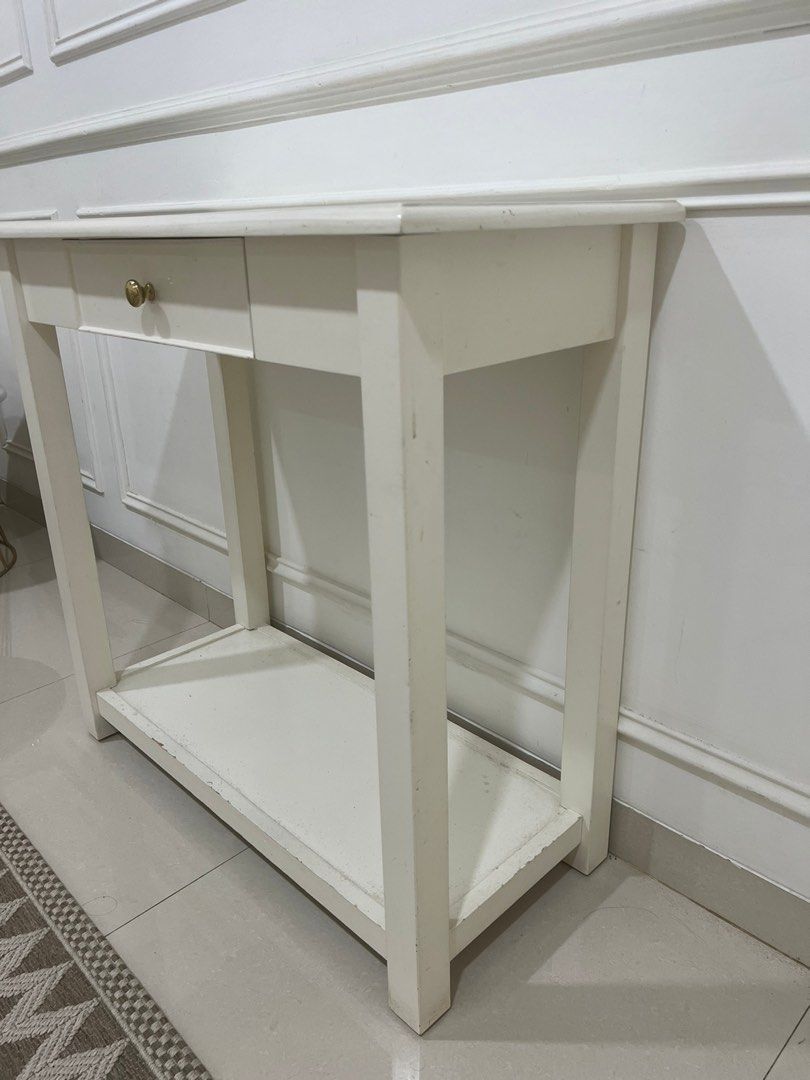 JYSK Console Table Meja konsol, Perabotan Rumah di Carousell