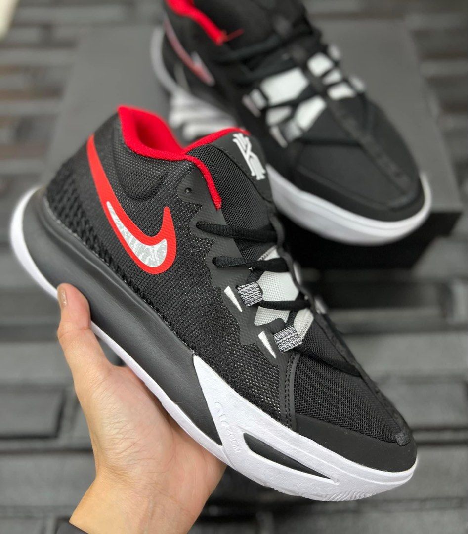 KYRIE FLYTRAP 6 Men s Fashion Footwear Sneakers on Carousell