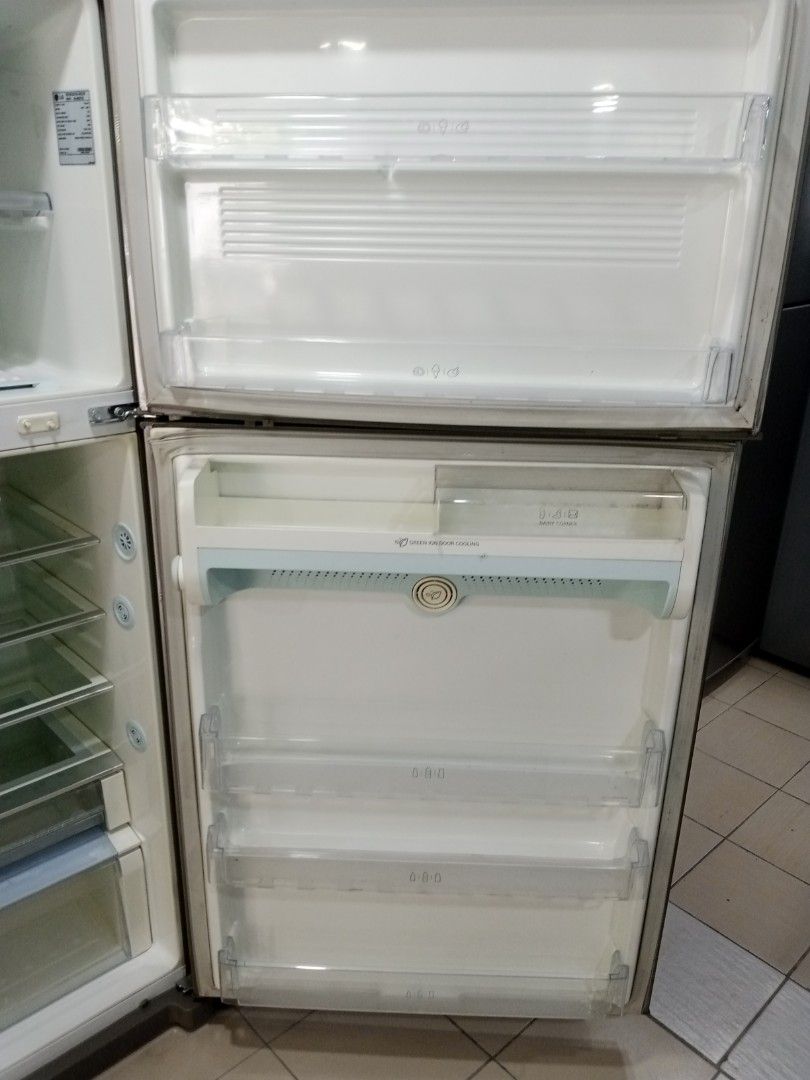 LG frezer, TV & Home Appliances, Kitchen Appliances, Refrigerators