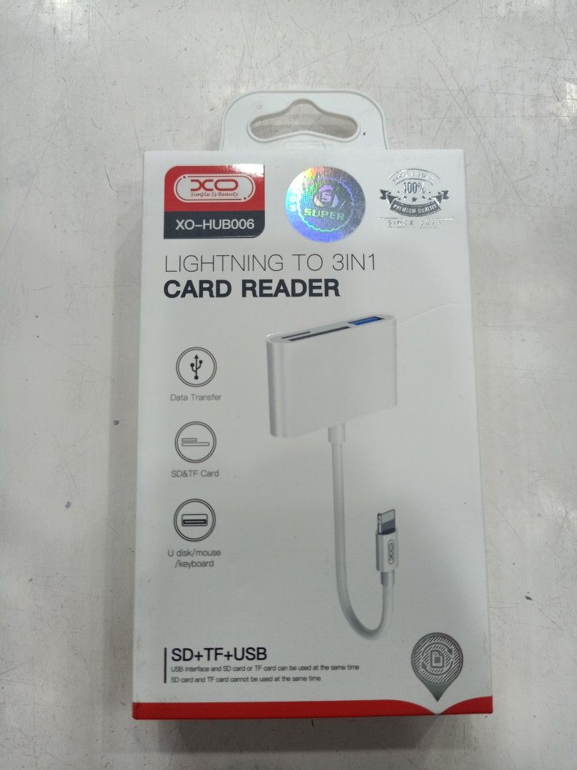 LIGHTNING CARD READER, Mobile Phones & Gadgets, EReaders on Carousell