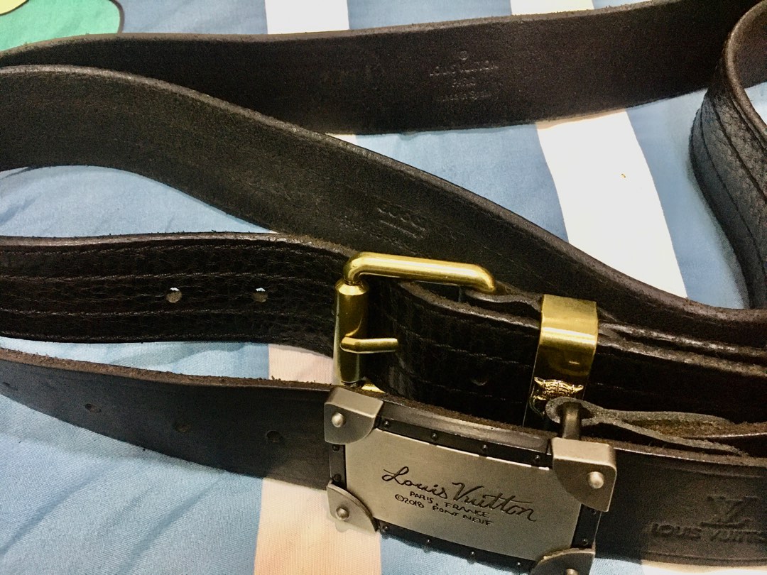 LV Pont Neuf 35mm belt in black, Men's Fashion, Watches & Accessories,  Belts on Carousell