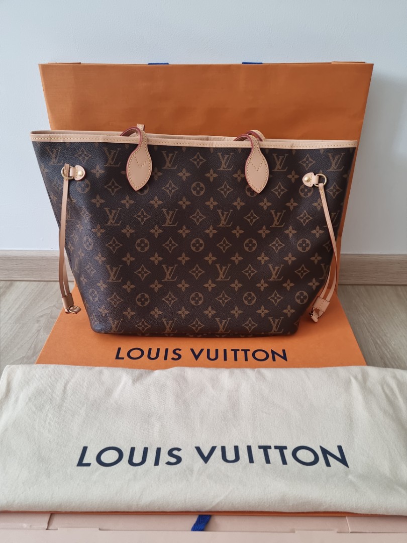 Shop Louis Vuitton MONOGRAM EMPREINTE 2021 SS Neverfull Mm (M45685
