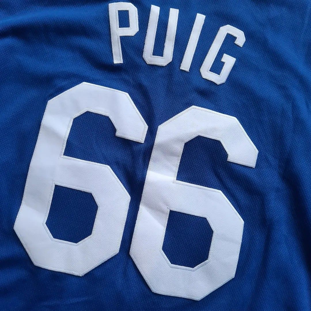 Majestic LA Dodgers Yasiel Puig #66 Authentic Flex Base Away