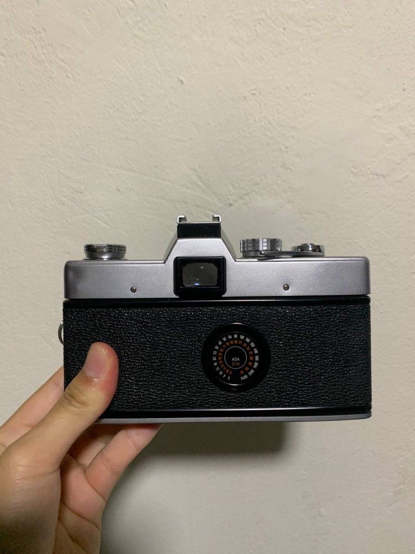 Minolta SRT 101 Film Camera, Photography, Cameras on Carousell