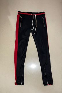 (Category: ) located in . Submitted by hypebeastjw (Listing ID 1205800565, Image 1). Description: .