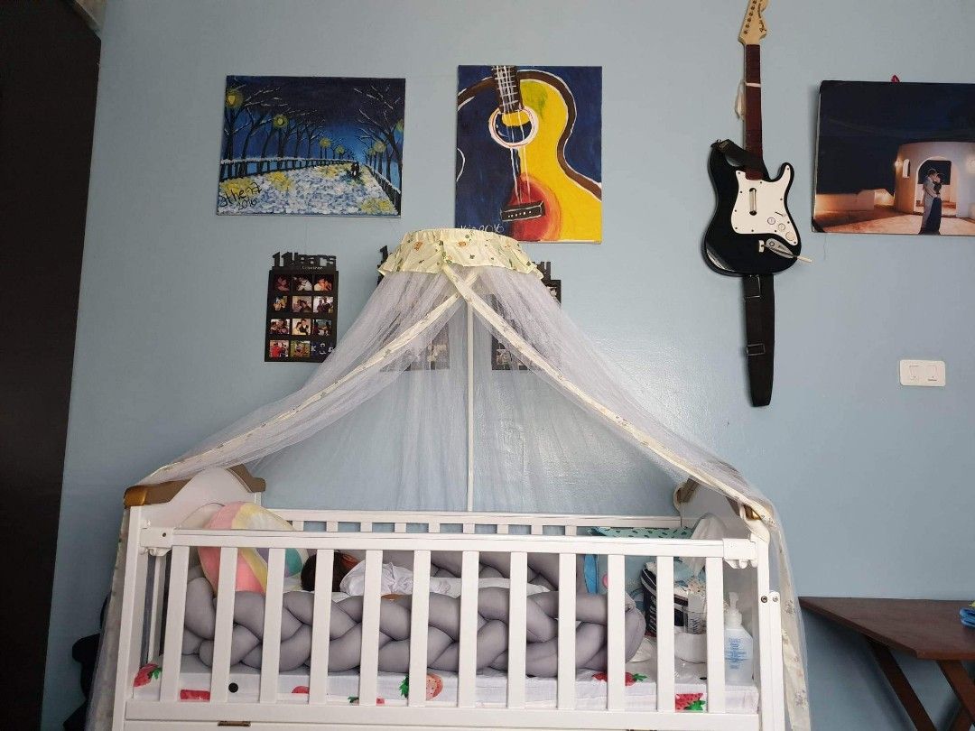 Moonbaby Multipurpose crib with 4 inch thick uratex foam, Babies & Kids