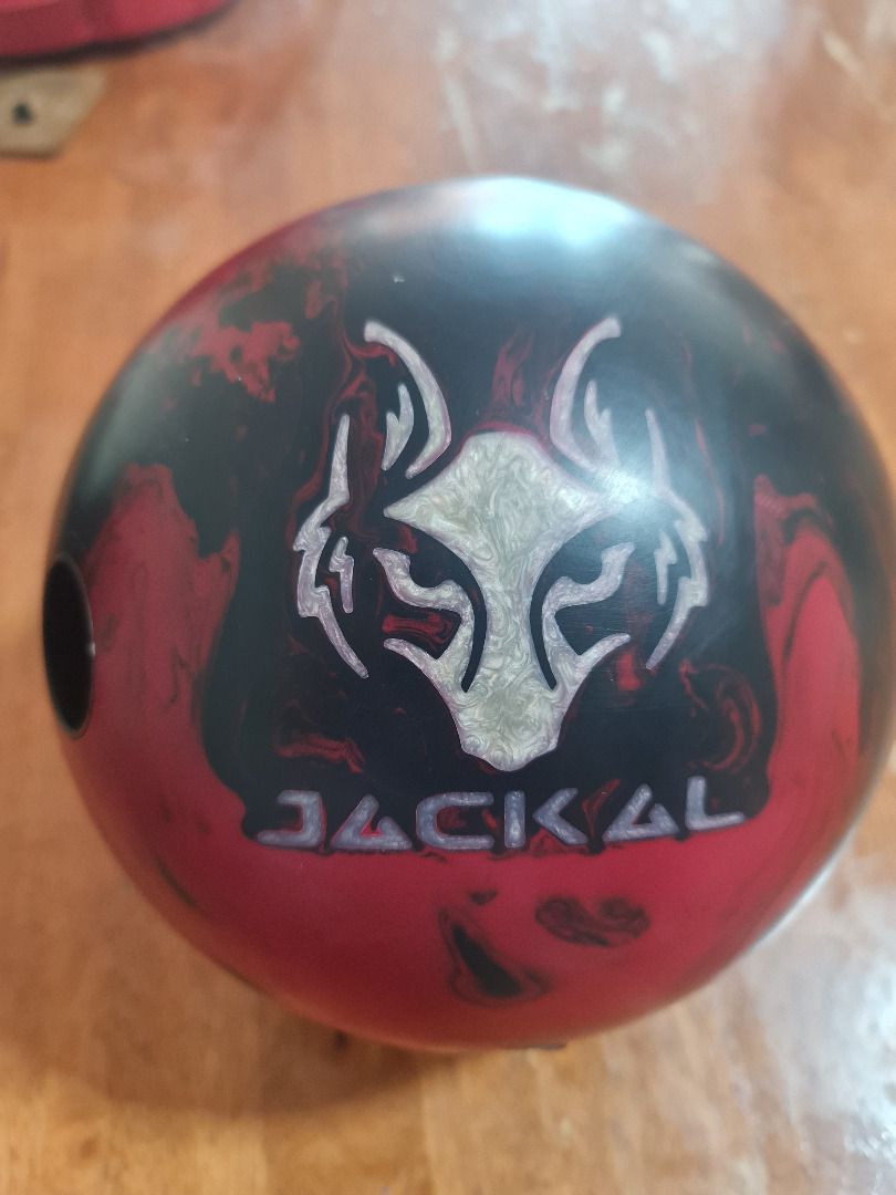 Motiv Jackal Legacy Bowling Ball For Sale, Sports Equipment, Sports