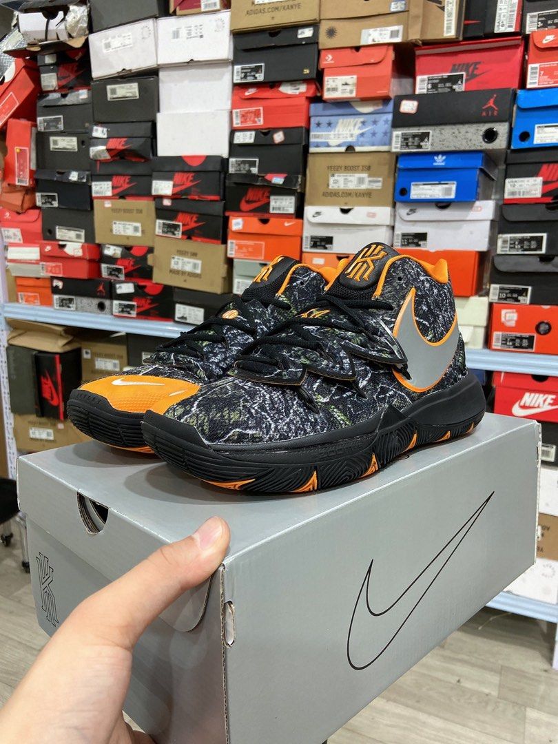 Kyrie 5 pe taco store