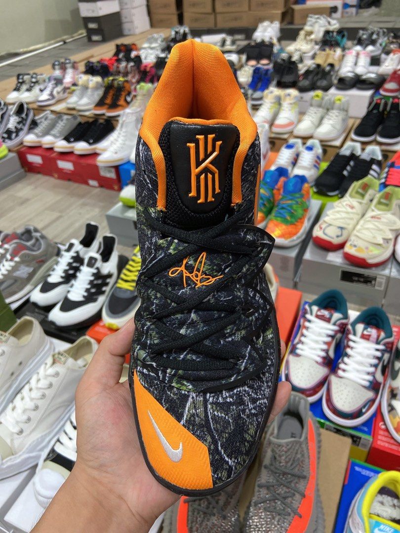 Taco nike shoes online