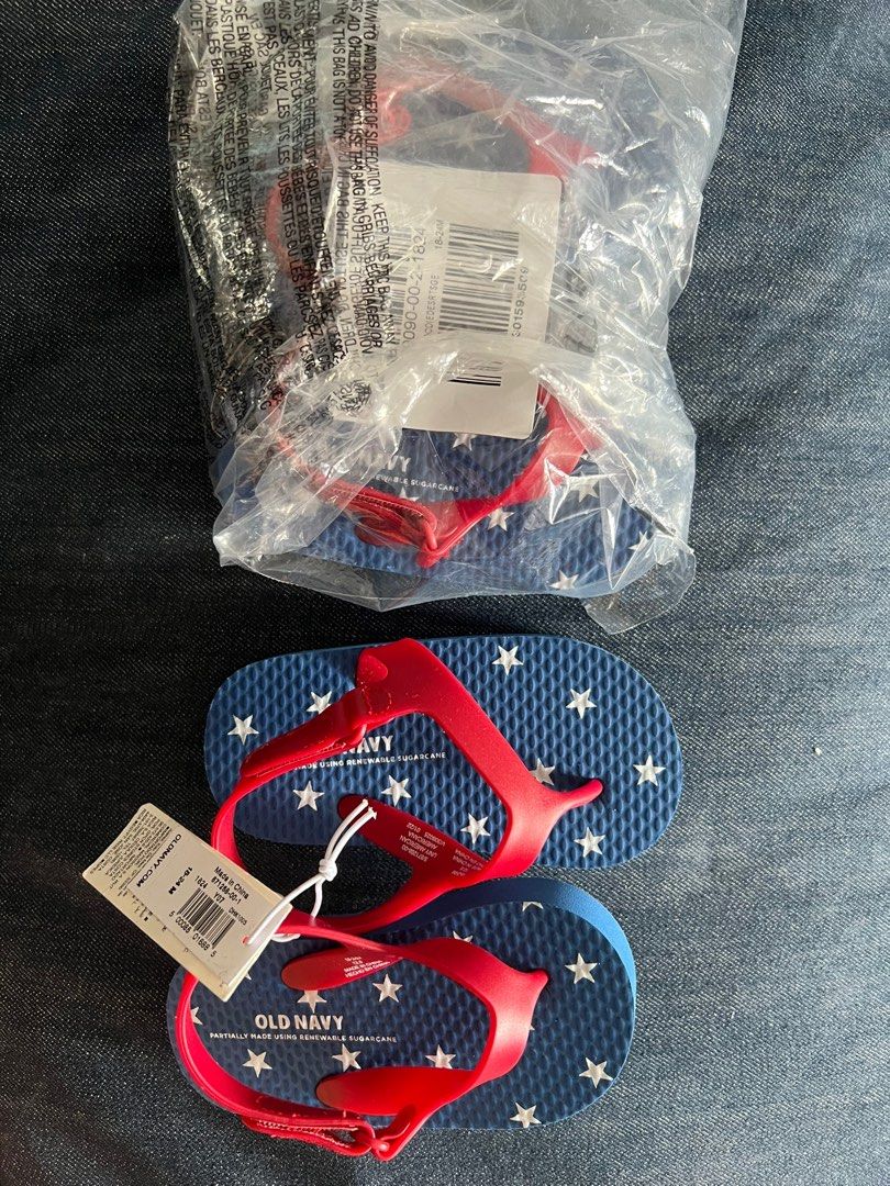 Old navy shop baby sandals