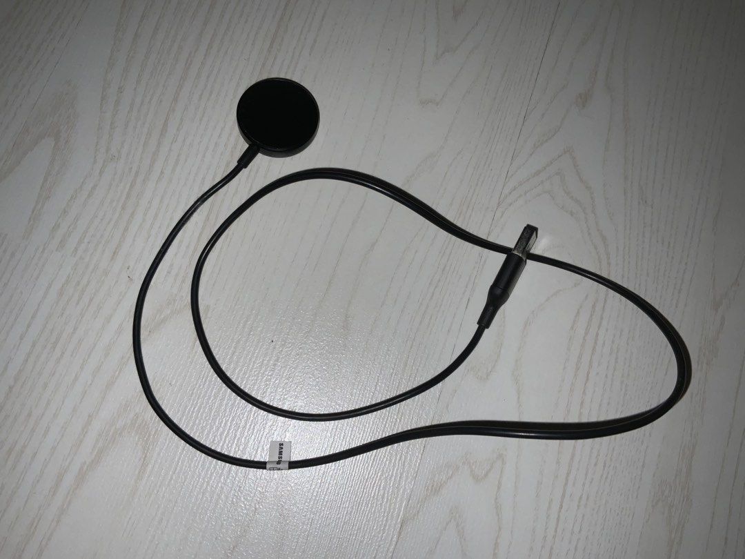 ORIGINAL Samsung galaxy watch active 2 smartwatch charger, Mobile