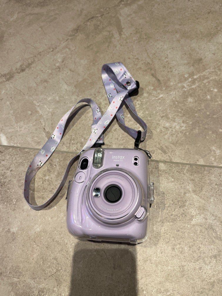 Polaroid instax mini 11, Photography, Cameras on Carousell