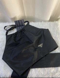 (Category: ) located in . Submitted by japanandsingaporeluxepreloved (Listing ID 1205729928, Image 1). Description: .