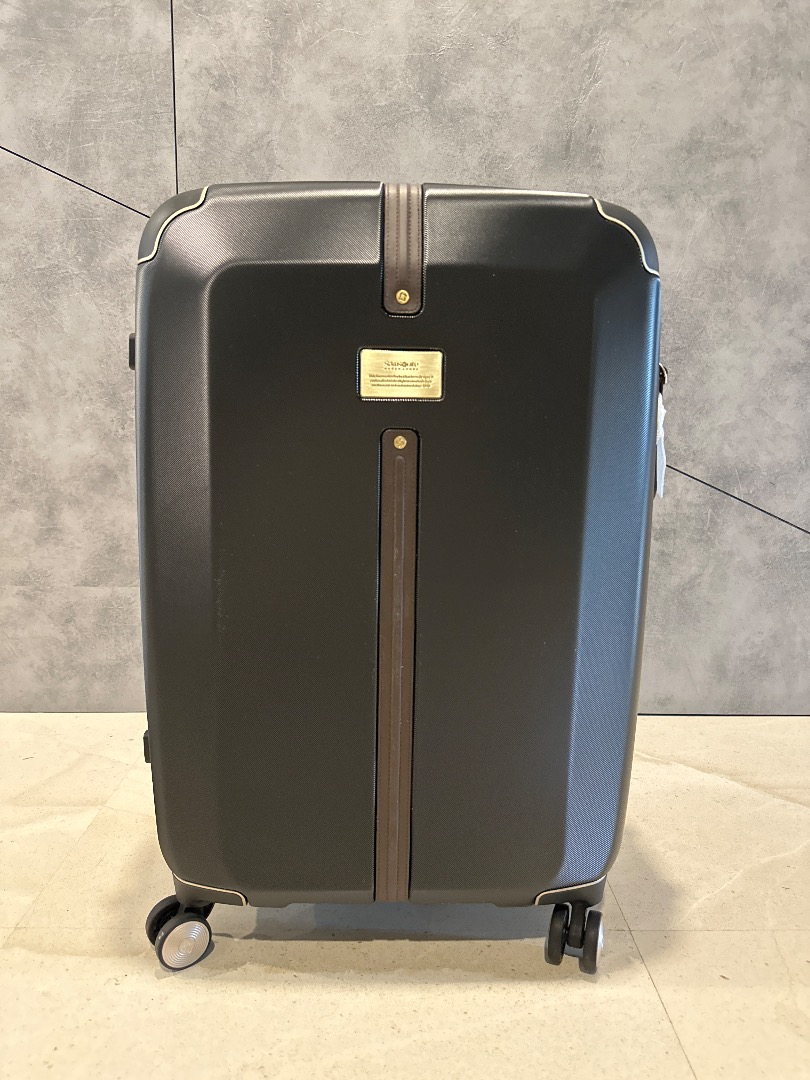 Samsonite Hampton 68 25 Hobbies Toys Travel Luggage on Carousell