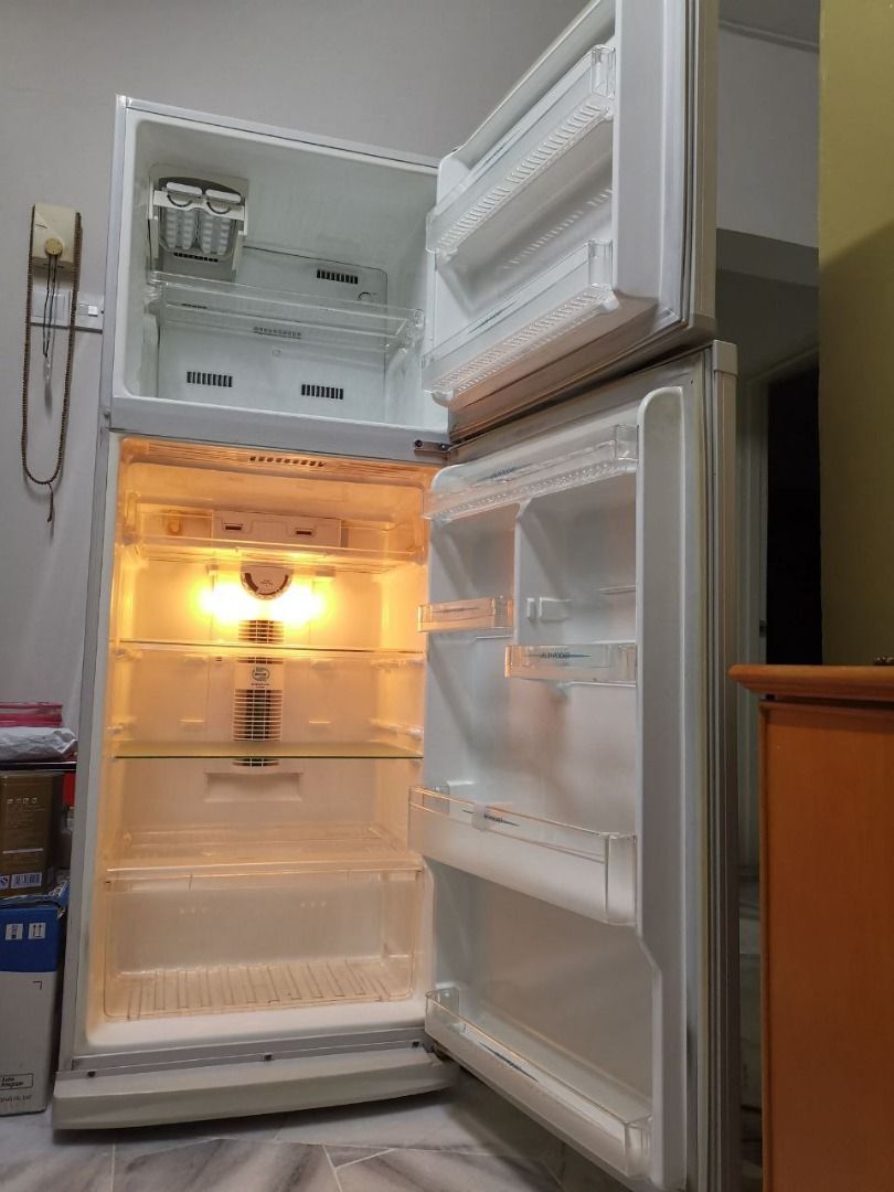 Samsung SRGV43 420 L Refrigerator / Made in Korea, TV & Home