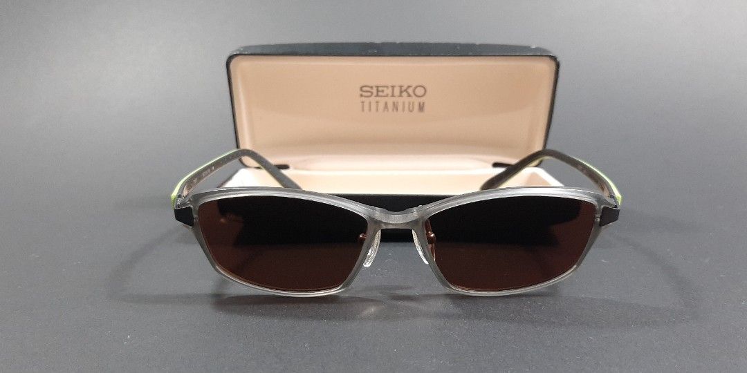 Seiko best sale titanium sunglasses