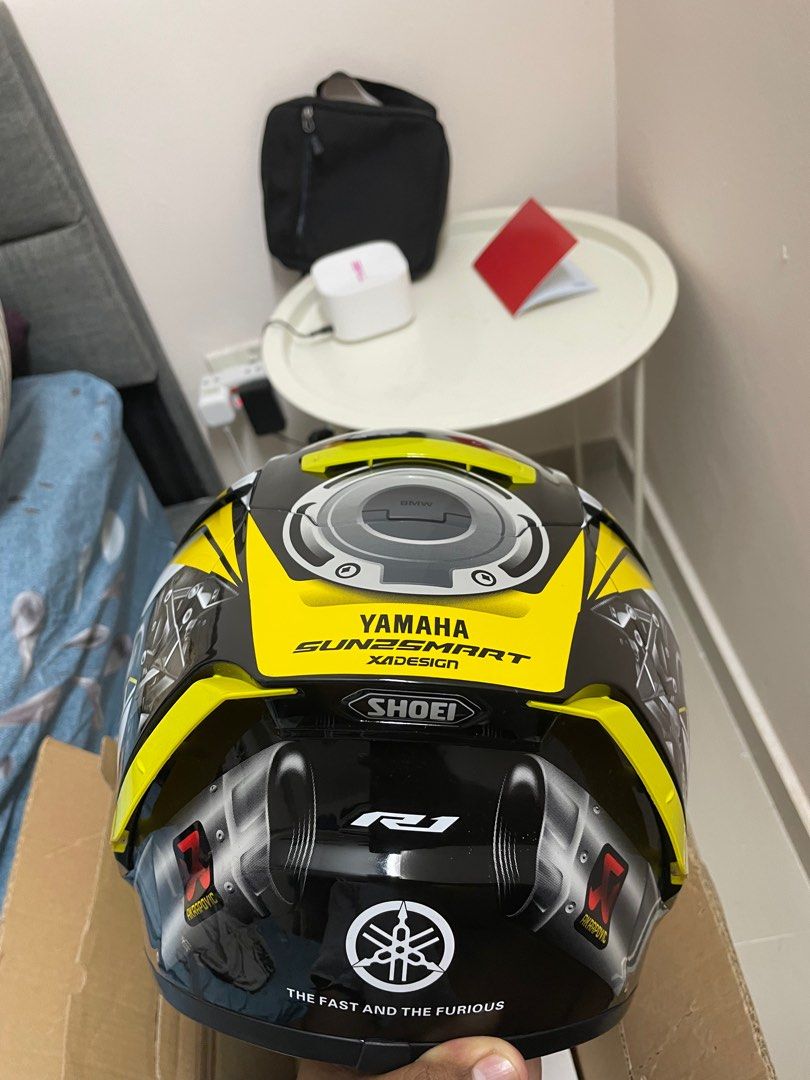 Shoei x-14 yamaha R1M, Motorbikes on Carousell