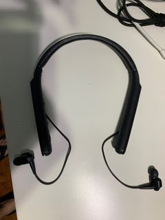 Sony Bluetooth earphones WI-1000X