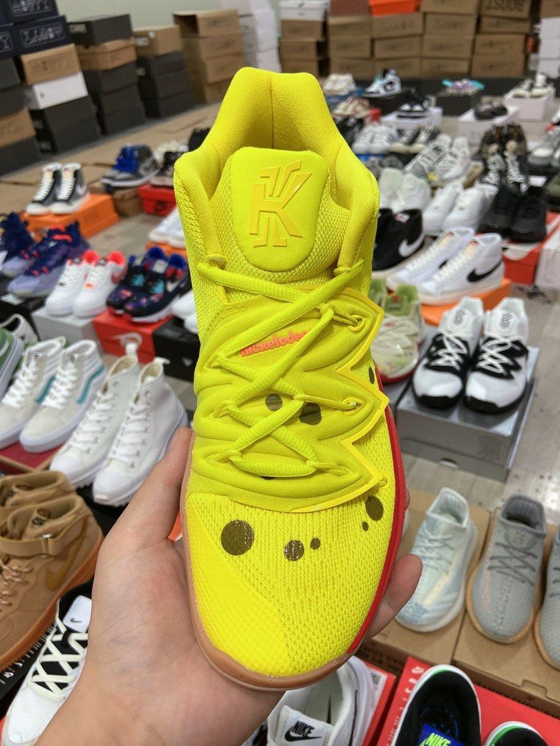 Kyrie 5 spongebob size 10 clearance