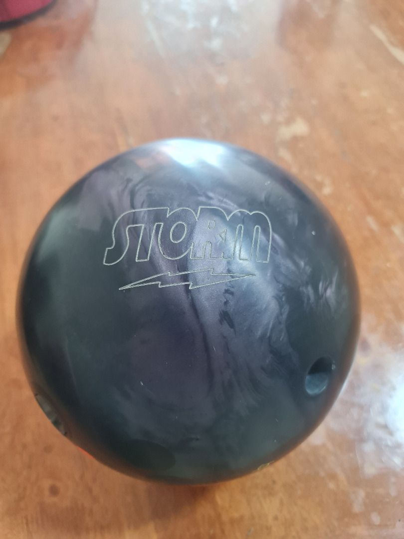 Strom Code Black Bowling Ball For Sale, Sports Equipment, Sports