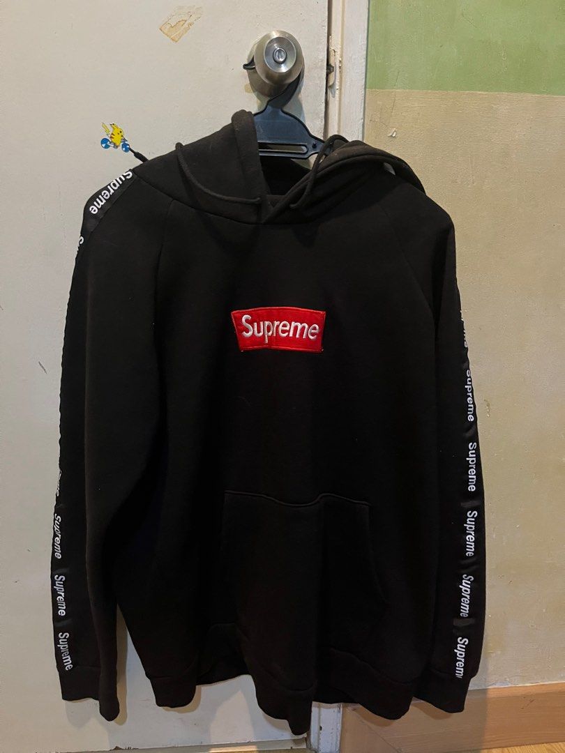 Supreme sweater malaysia desaparecido on sale