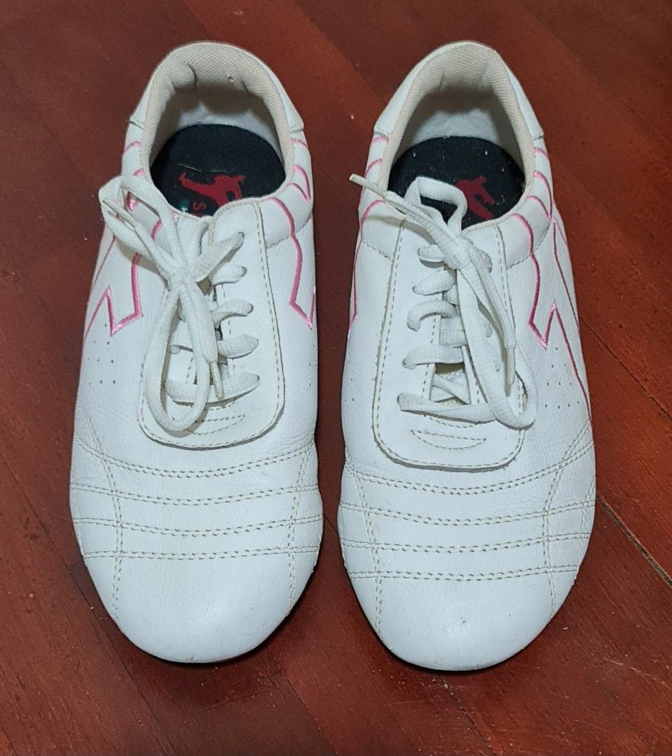 taekwondo shoes