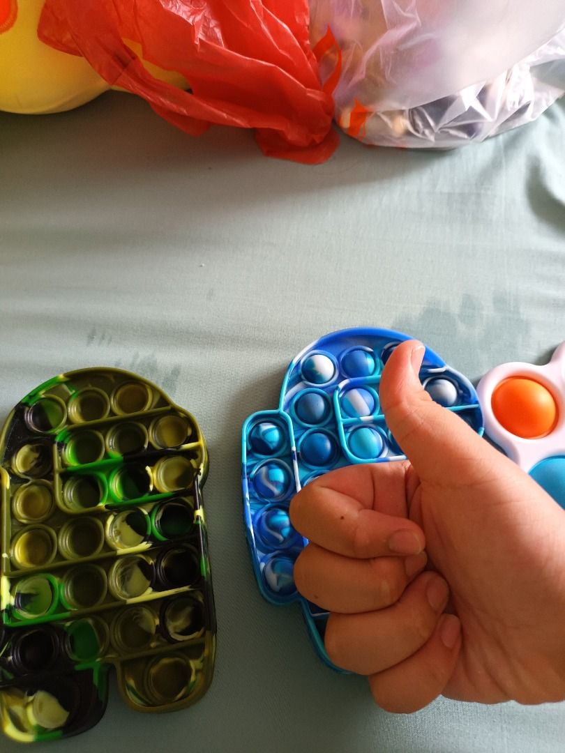 three kinds of fidget, Hobbies & Toys, Toys & Games on Carousell