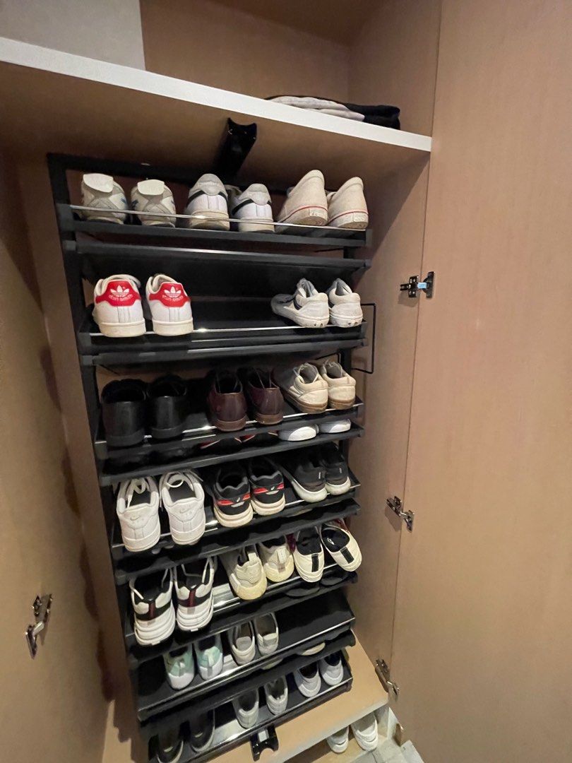 Turntable shoe rack, Furniture & Home Living, Furniture, Shelves