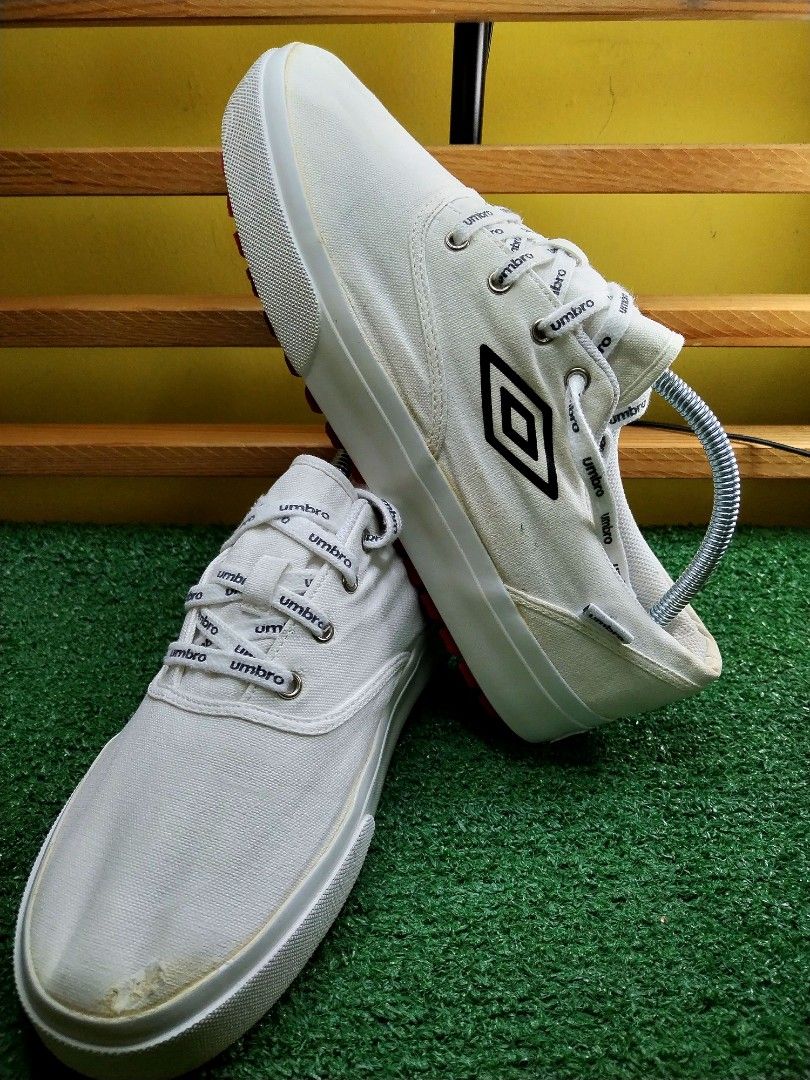 UMBRO SNEAKERS MADE IN KOREA