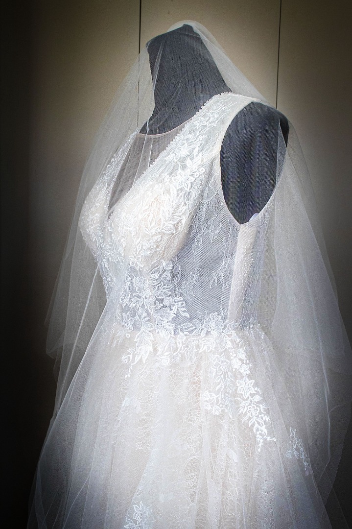 Unused Wedding Gown, Women's Fashion, Dresses & Sets, Evening dresses