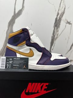 (Category: ) located in . Submitted by sneakersdistrict (Listing ID 1205688797, Image 1). Description: .