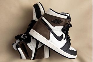 US 9 Air Jordan 1 Mocha