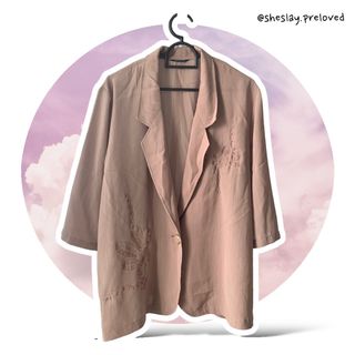 (Category: ) located in . Submitted by sheslaypreloved (Listing ID 1205761111, Image 1). Description: .