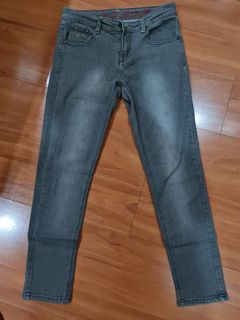 (Category: ) located in . Submitted by closetcraze (Listing ID 1205774470, Image 1). Description: .
