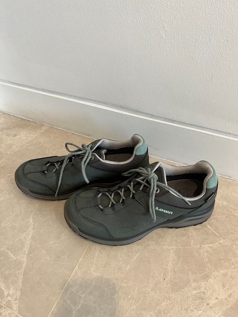 Women s low cut hiking shoes with GORE TEX US 8.5 Sports