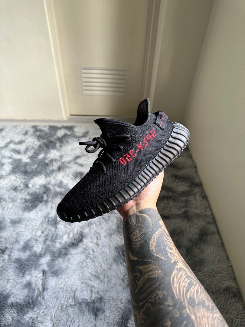 yeezy breds footlocker
