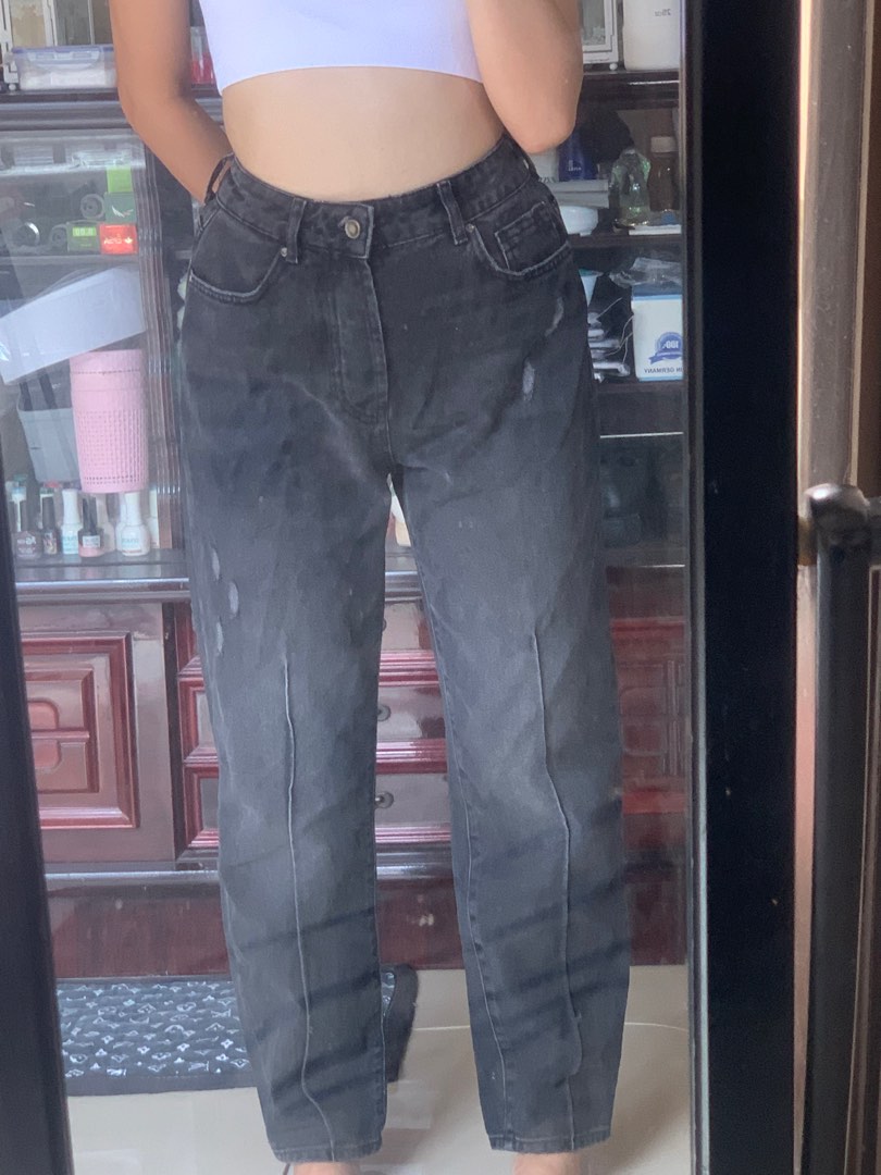 Zara Mom Jeans, Women's Fashion, Bottoms, Jeans on Carousell